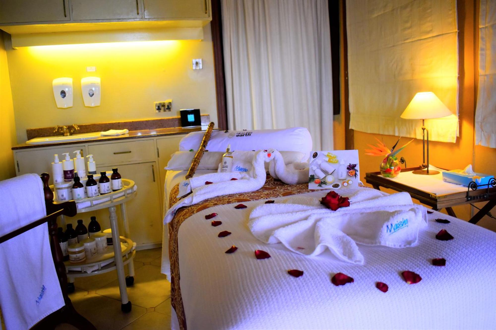 Serena Camp Luxury tent Elmenteita